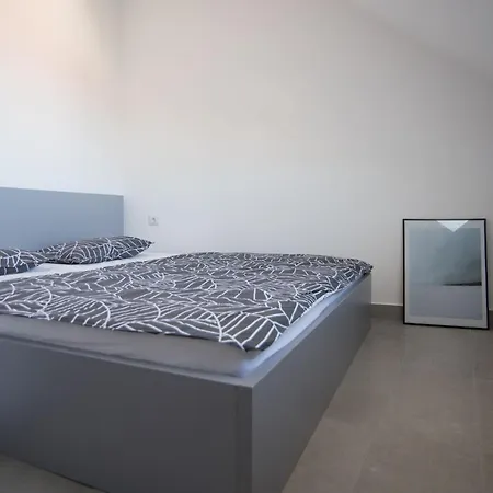 Stones Ii Appartement *